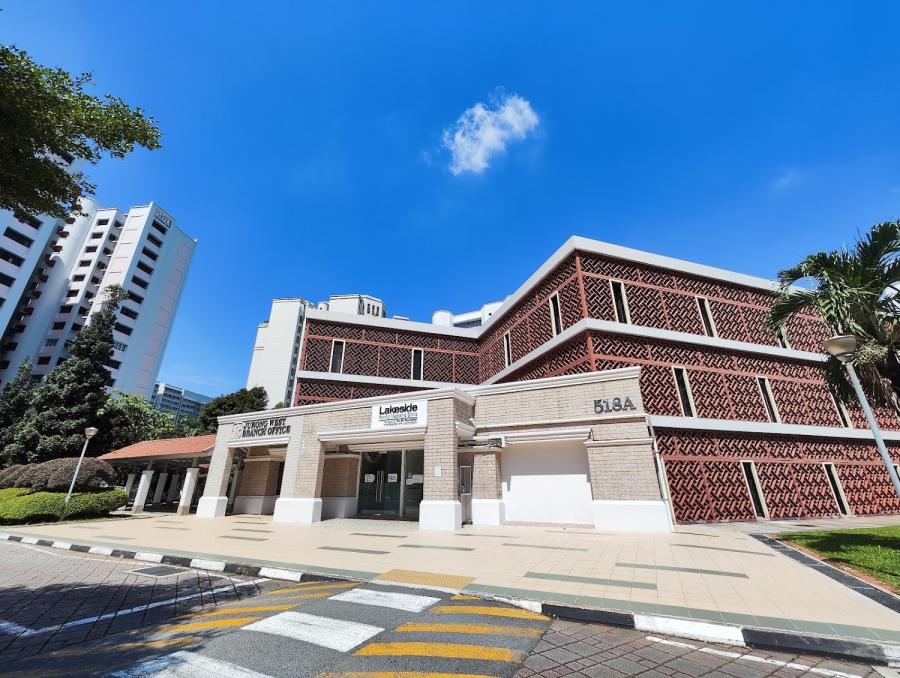Lakeside Family Medicine Clinic 湖畔全科医疗诊所 - Thumbnail